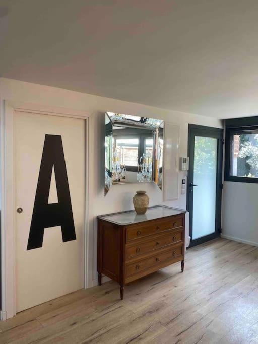 ריימס Rare ! Loft Atypique Centre-Ville Parking Jardin מראה חיצוני תמונה