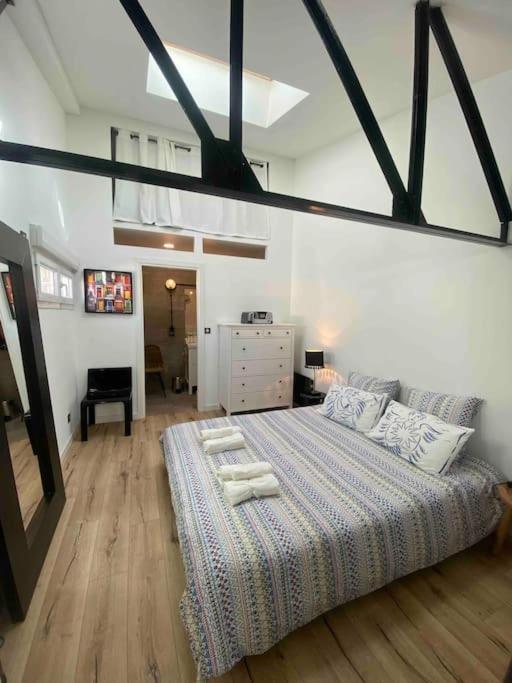 ריימס Rare ! Loft Atypique Centre-Ville Parking Jardin מראה חיצוני תמונה